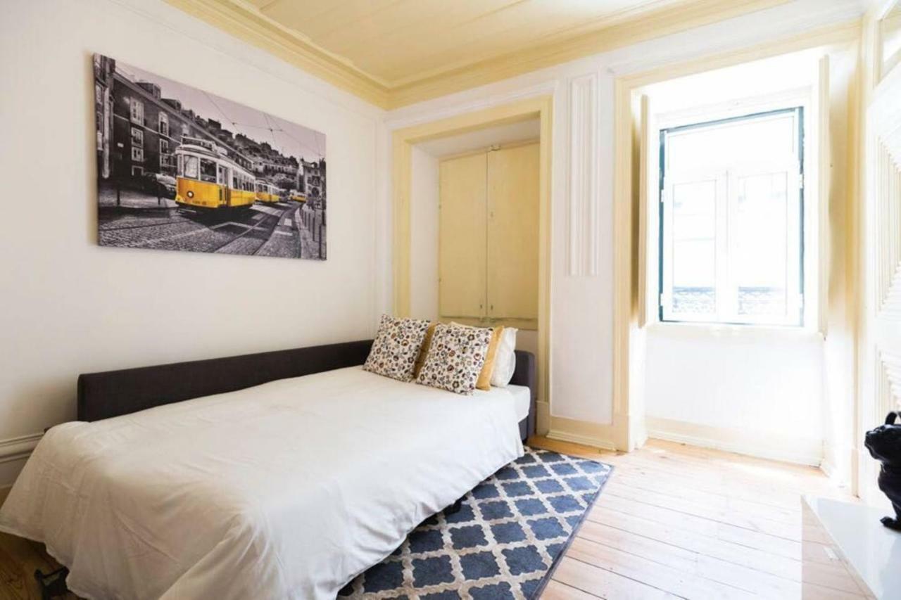 Ola Lisbon - Rato I Apartment Exterior photo